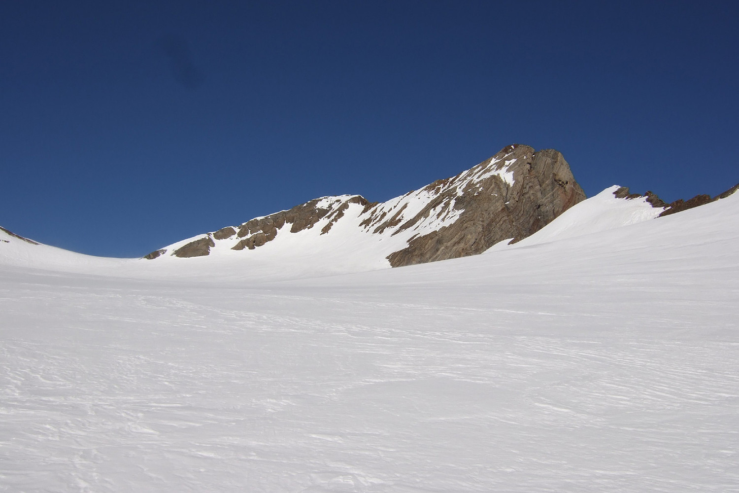 Clot de la Hount, Pique Longue (Vignemale) eta Piton Carre Glacier d'Ossouetik