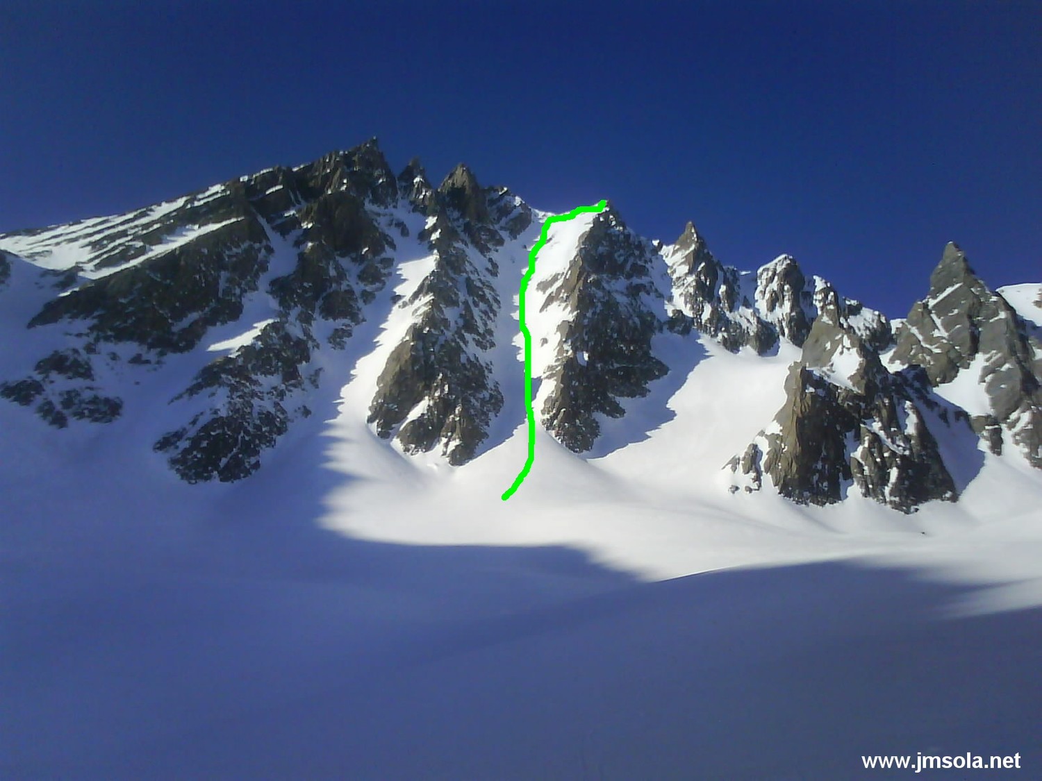 Le couloir NE du Golliat