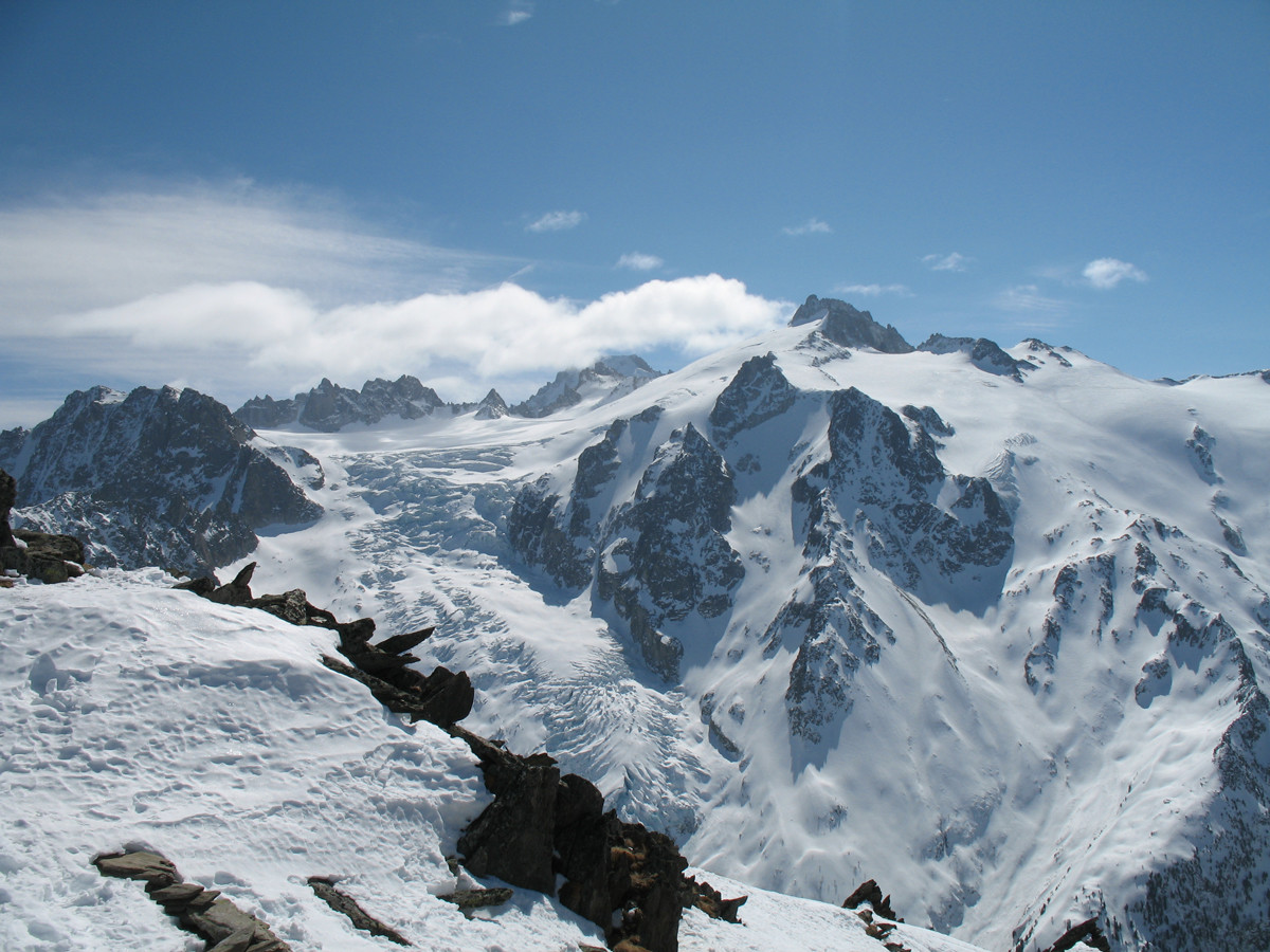 Vue sur le glacier de Trient depuis le sommet de la Pointe Ronde
