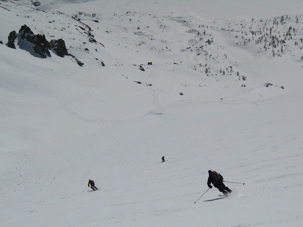Descente des pentes S des Dents du Midi sur Salanfe