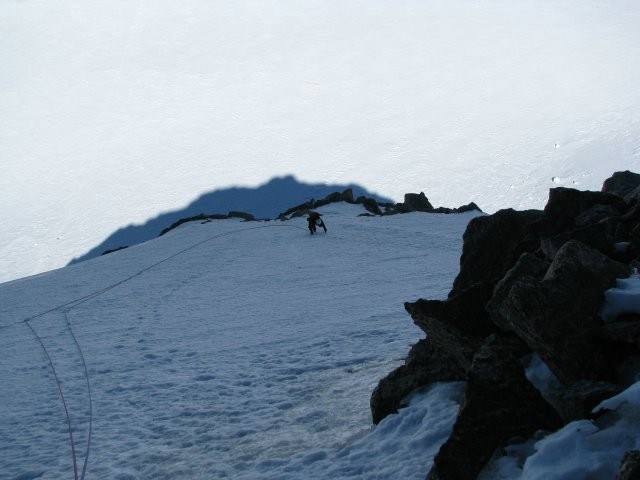 Contamine-Grisolle : pente de neige sous la dernière goulotte