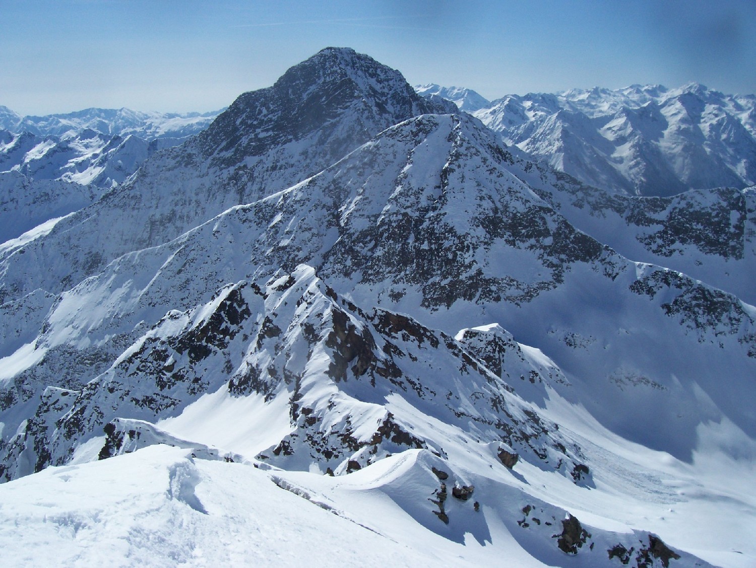 La N del Tagliaferro