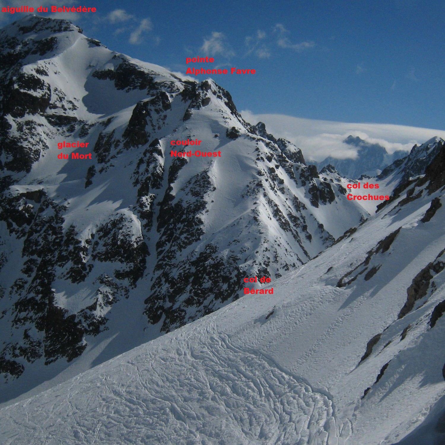 aiguille du Belvédère, pointe Alphonse Favre (glacier du Mort et couloir Nord-Ouest), col de Bérard et col des Crochues