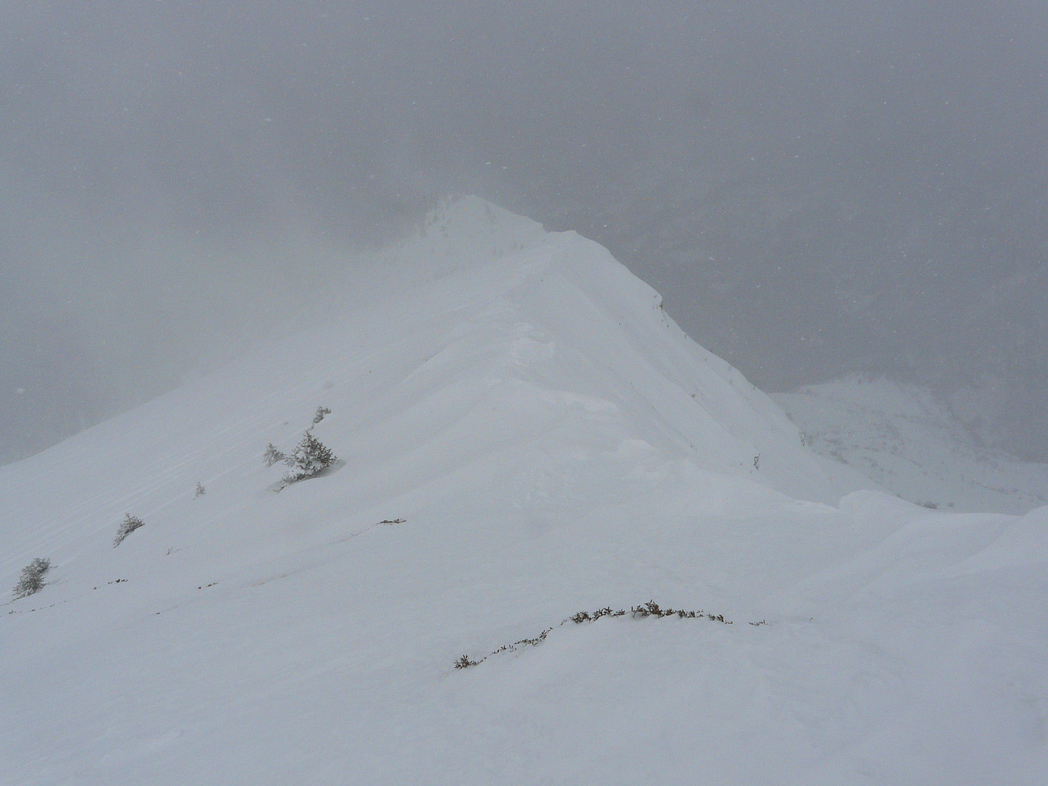 Belle ambiance sur l'arête SW