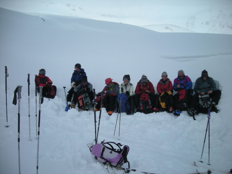 Place de pique-nique en montant au Tällihorn