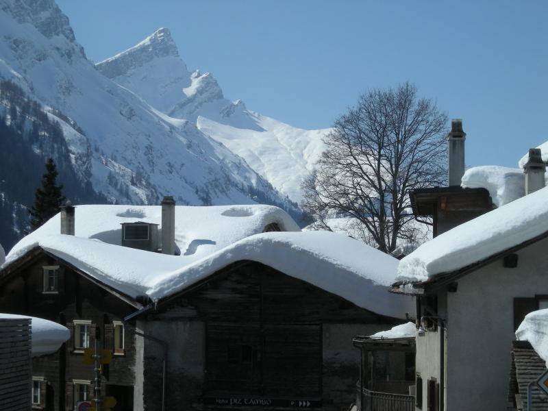Vue de l'Einshron et du Wannagrat depuis Splügen