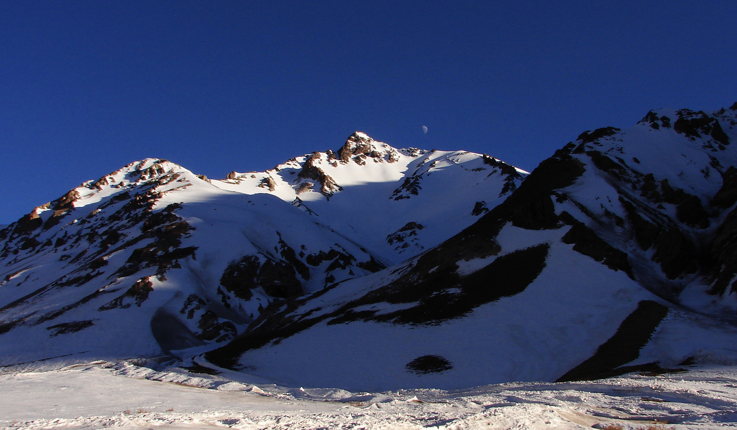 Pico Leñas del Tolosa desde la ruta internacional