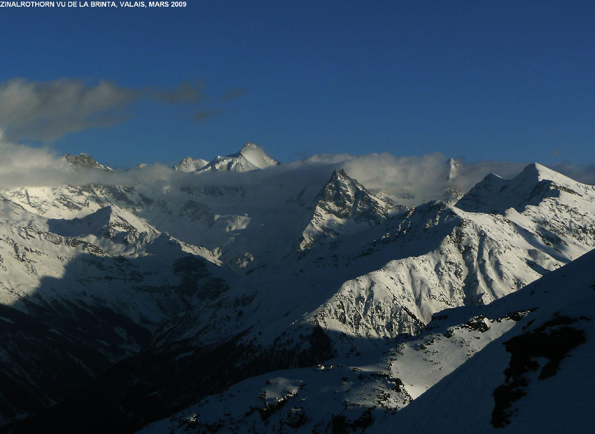 Zinalrothorn et Besso vus de la Brinta