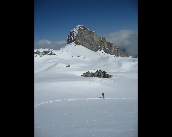 Le Mittaghorn en montant au Gstellihorn