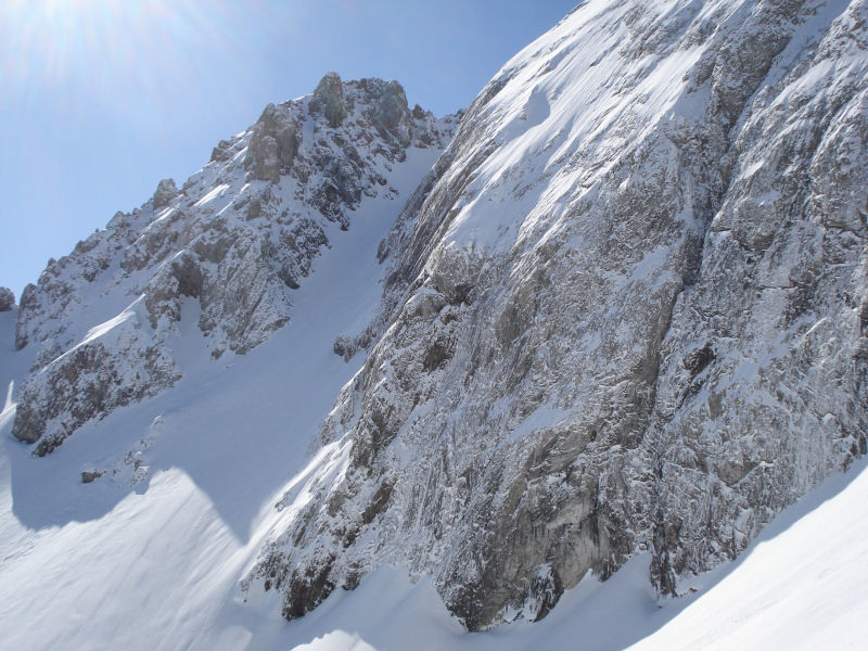 Couloir N du Petit Arbizon (vu en montant au col 2634 m).