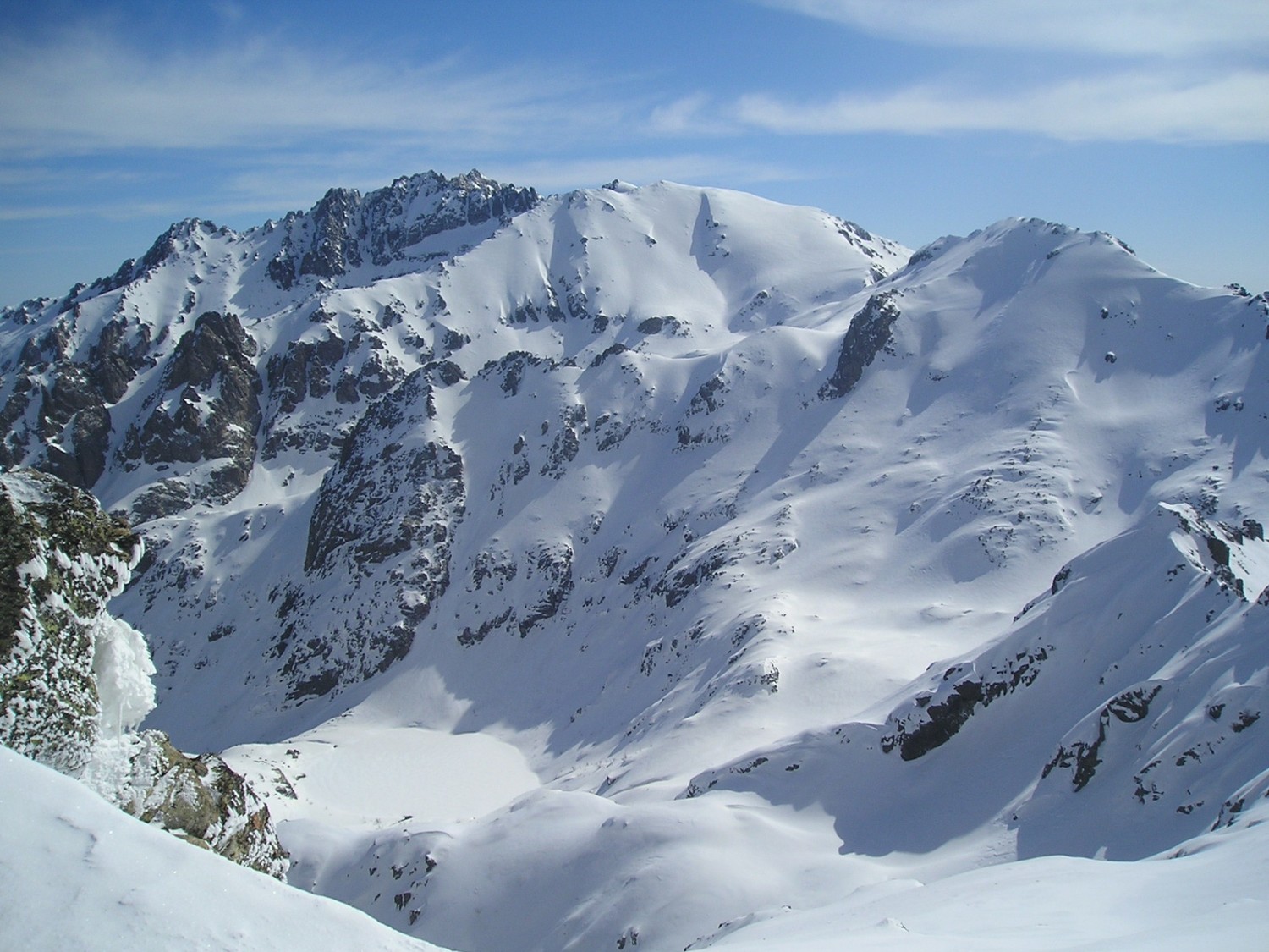 De la brèche de Capitellu, vue sur la suite de l'itinéraire (Rotondu, Manniccia, Lac Melu).