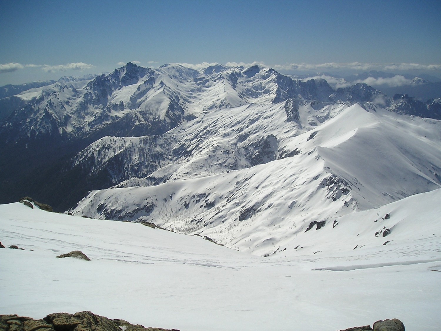 De la Maniccia, vue sur l'est de la chaine et le Monte d'Oro.