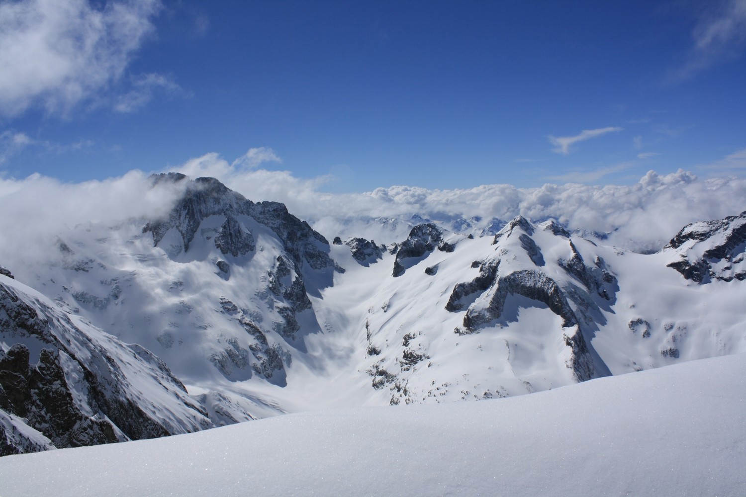 Les Bans et le Mont Gioberney depuis le haut du Glacier Long