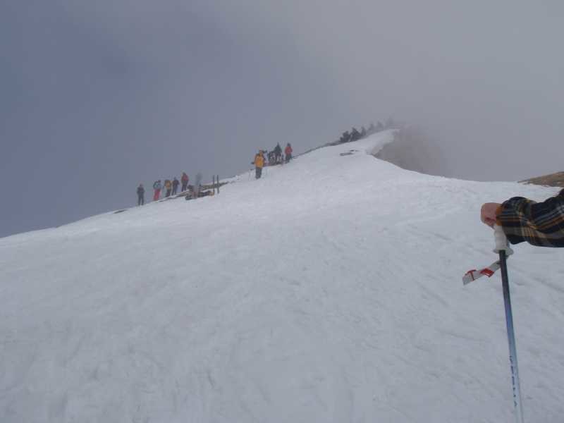 Le sommet dans le nuage