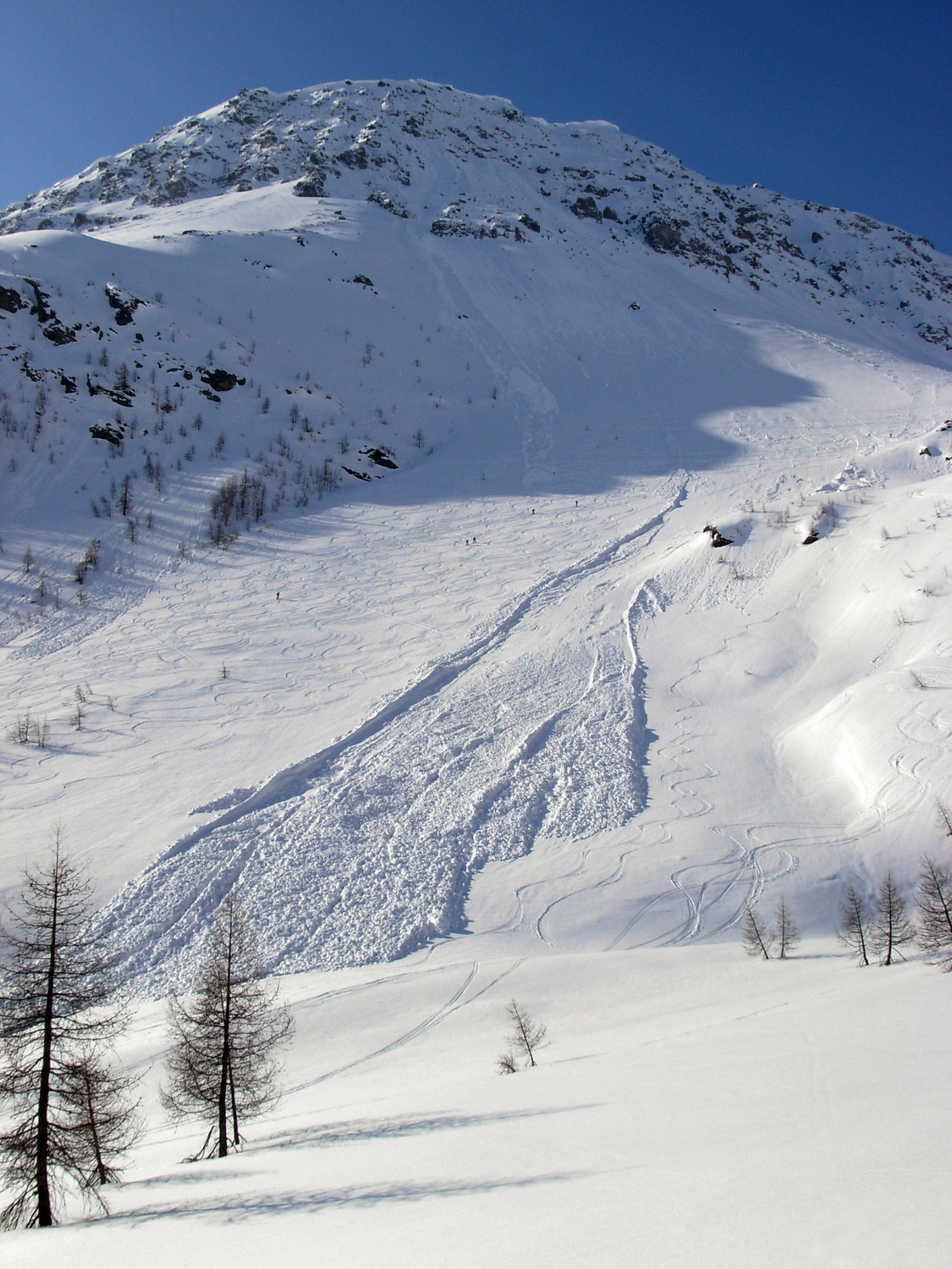 Valanga sulla via di salita ai Sirwoltesee (caduta sabato pomeriggio)
