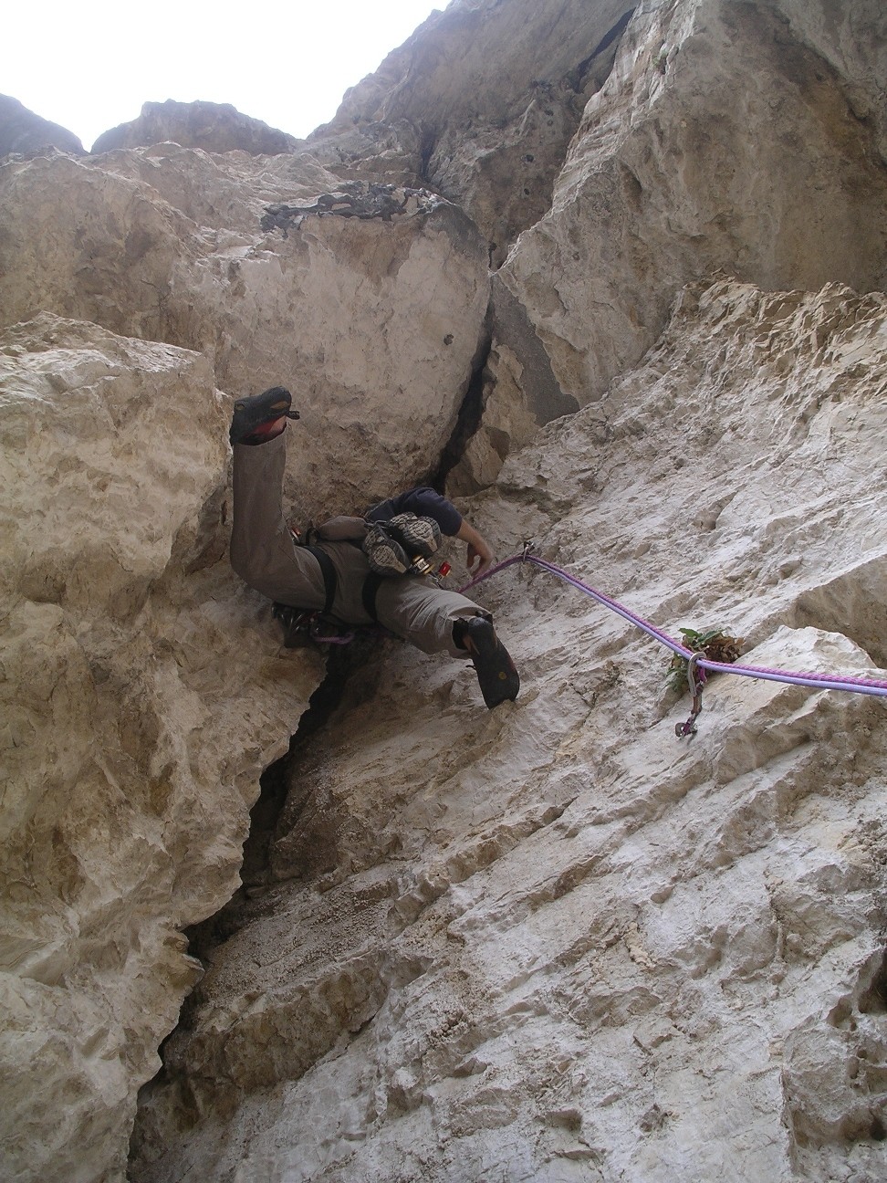 Le pas de bloc dans L5 (6b+)