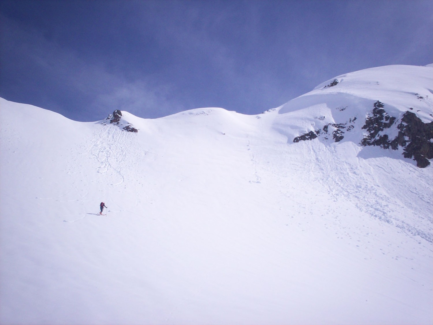 Salendo al Pizzo Massari, gli ultimi metri sotto la cresta