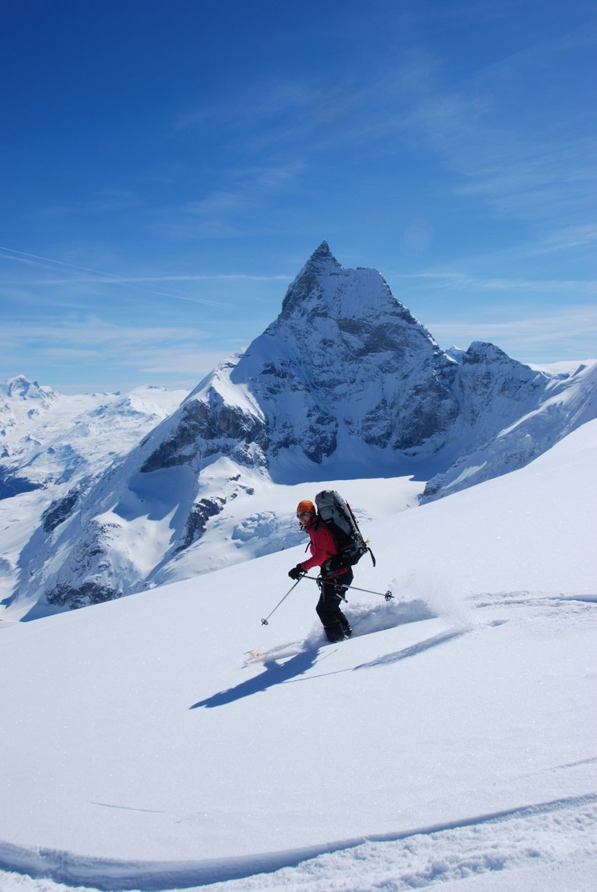 Descent sur Zermatt avec Cervin