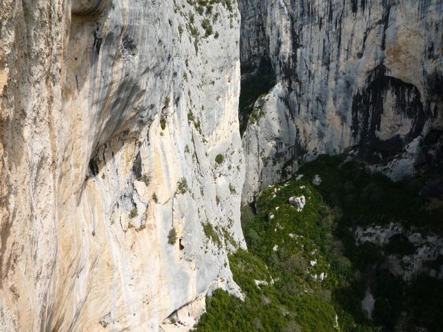 Verdon : une cordée ds le secteur dérobée