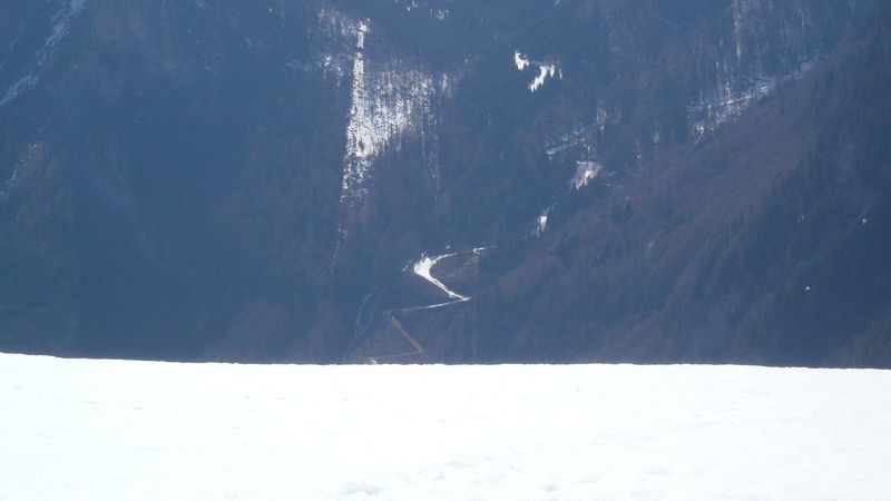 Fini, la descente sans interruption jusqu'à Sixt sur la piste des cascades