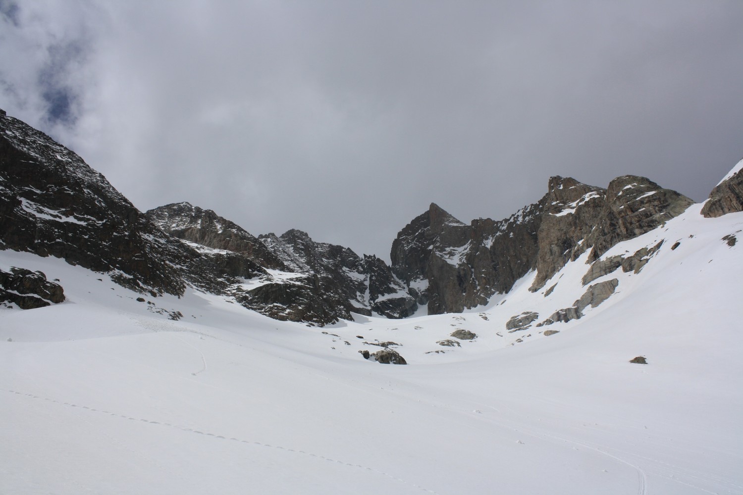 Les pentes sous le Glacier d'Aréna
