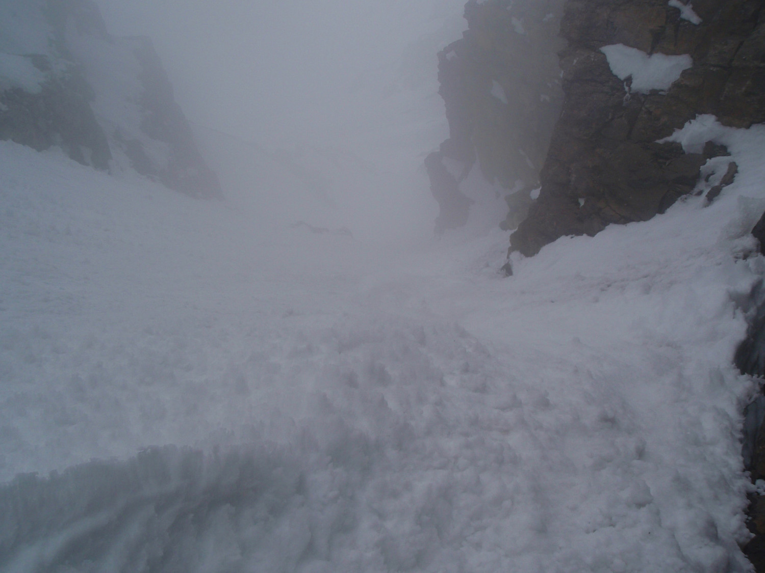 L'entrée du couloir S dans le brouillard