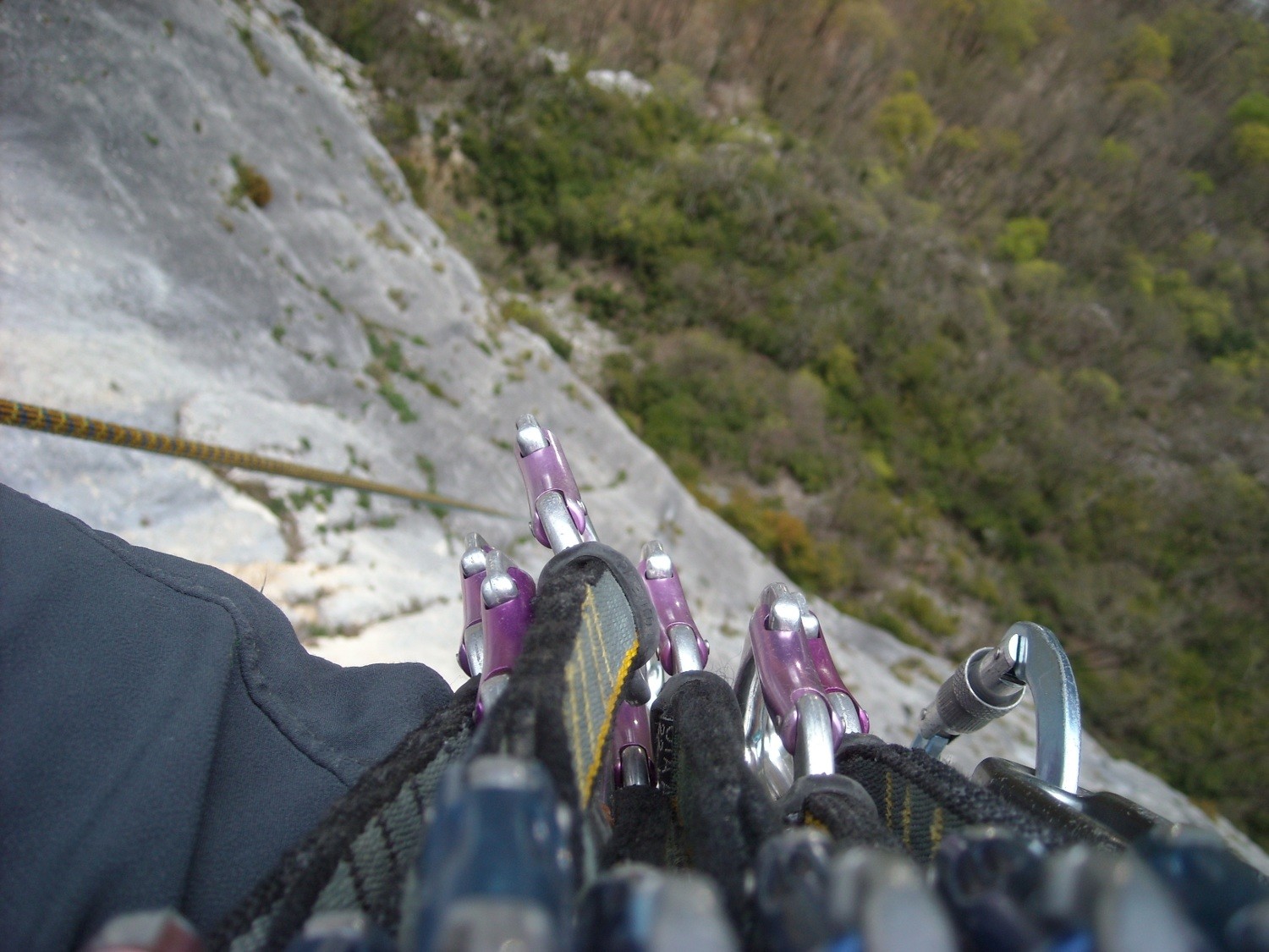 Second rappel, plein gaz.