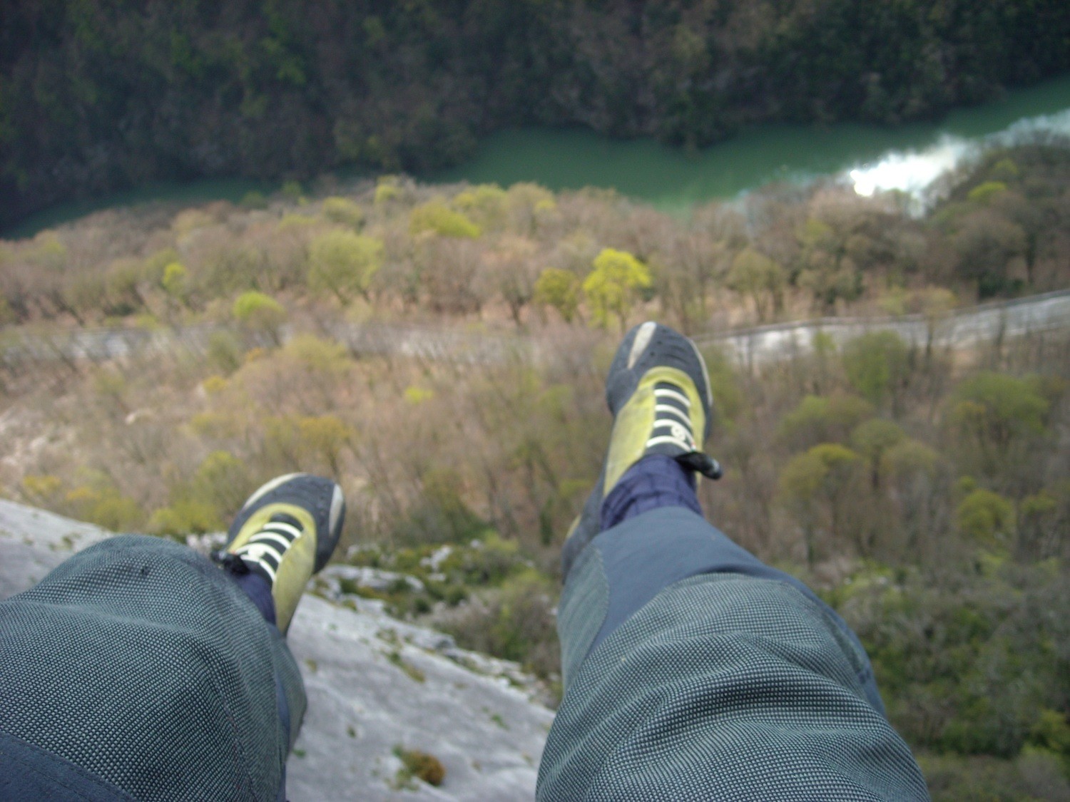 Second rappel, plein gaz.