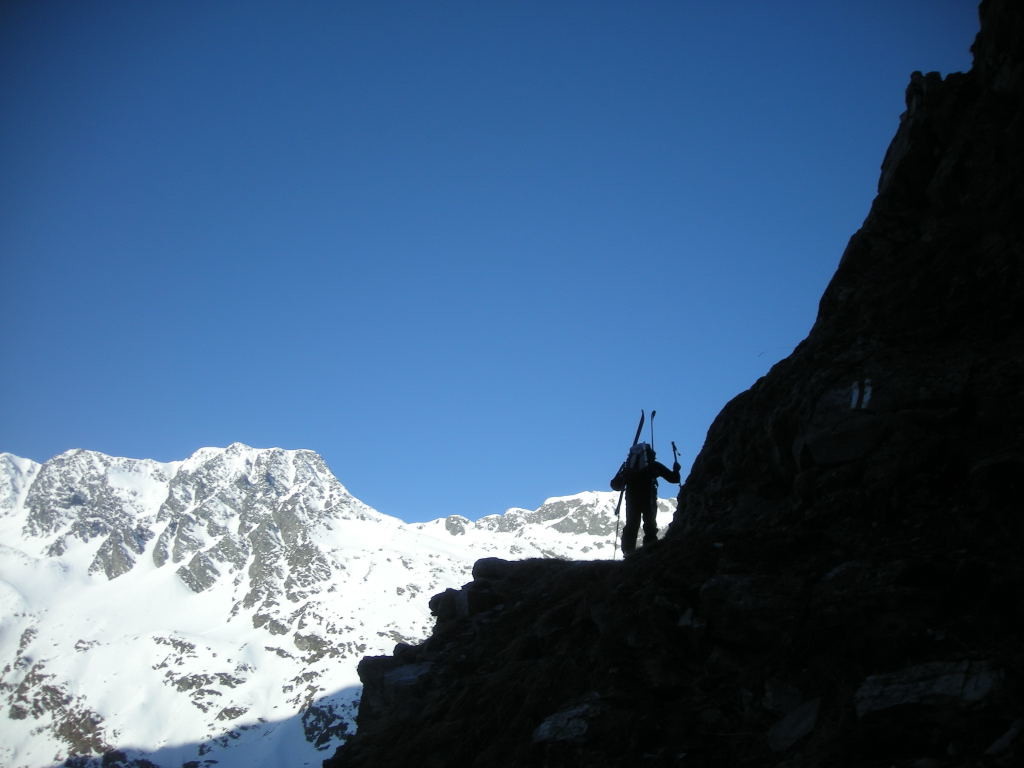 En montant au Col de Vasevay, à contre jour