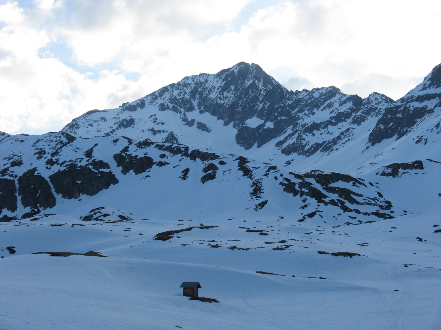 L'objectif est bien loin!! . Vue depuis les chalets jovet