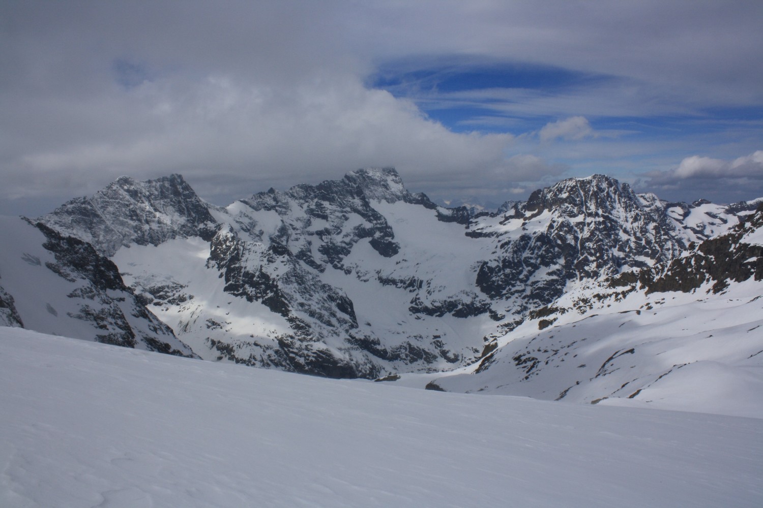 La Cime du Vallon, L'Olan et l'Aiguille d'Olan