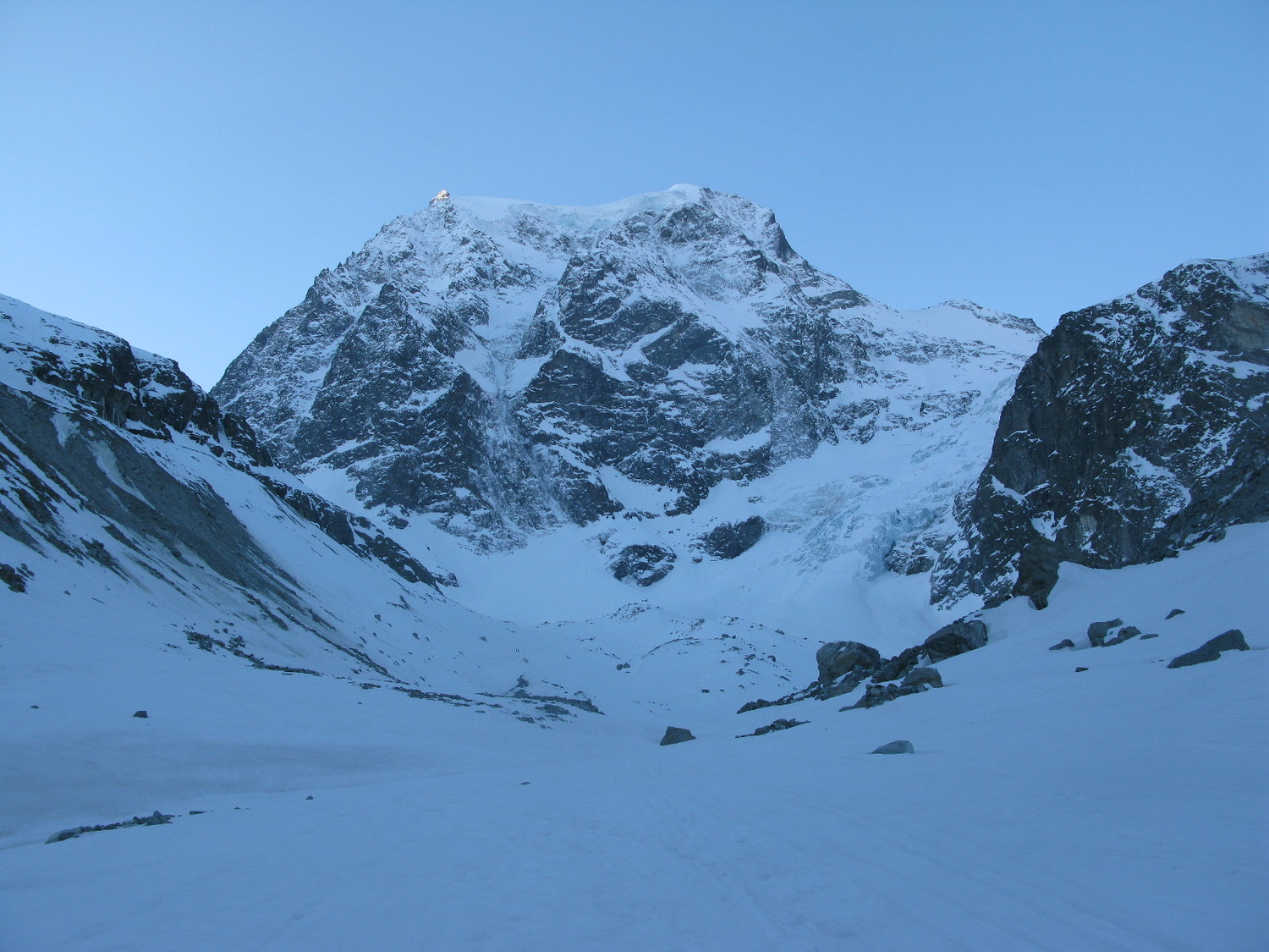 Mont Collon au matin ...