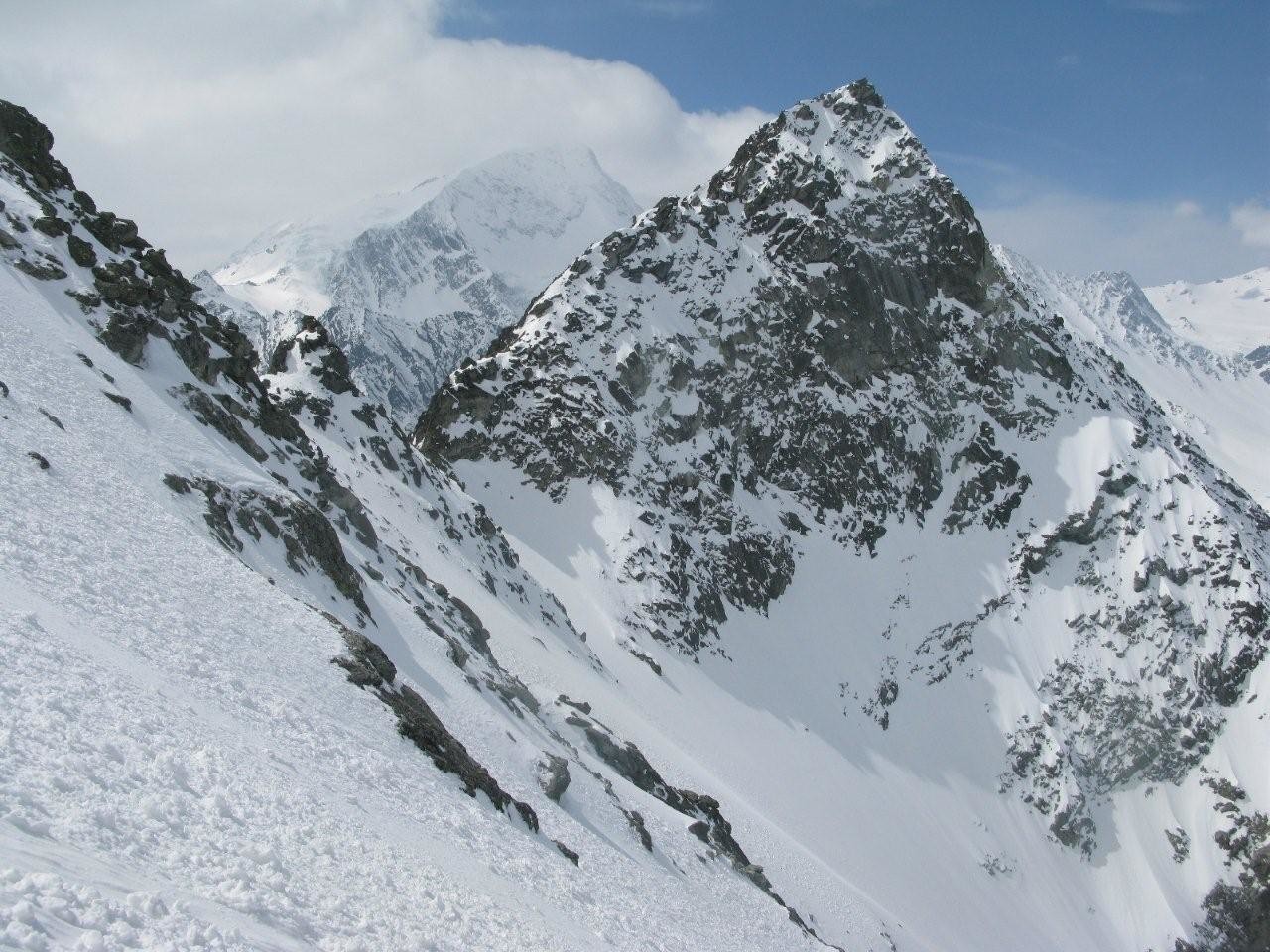 Pigne dans le bas du couloir des Douves