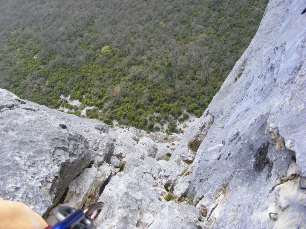 Vue sur la sortie de la cheminee etroite de L9, tres ludique!