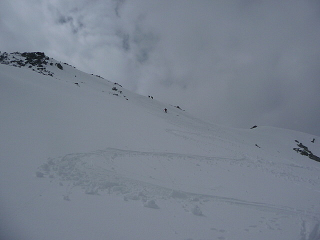 La descente du rocher de Sarvatan