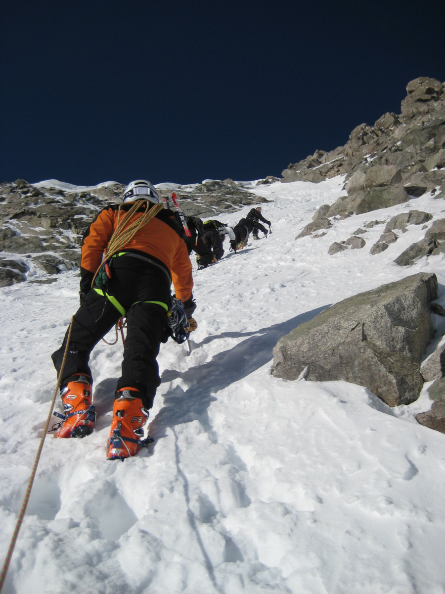 Dans le couloir d'accès à l'arête sommitale de la Grande Ruine