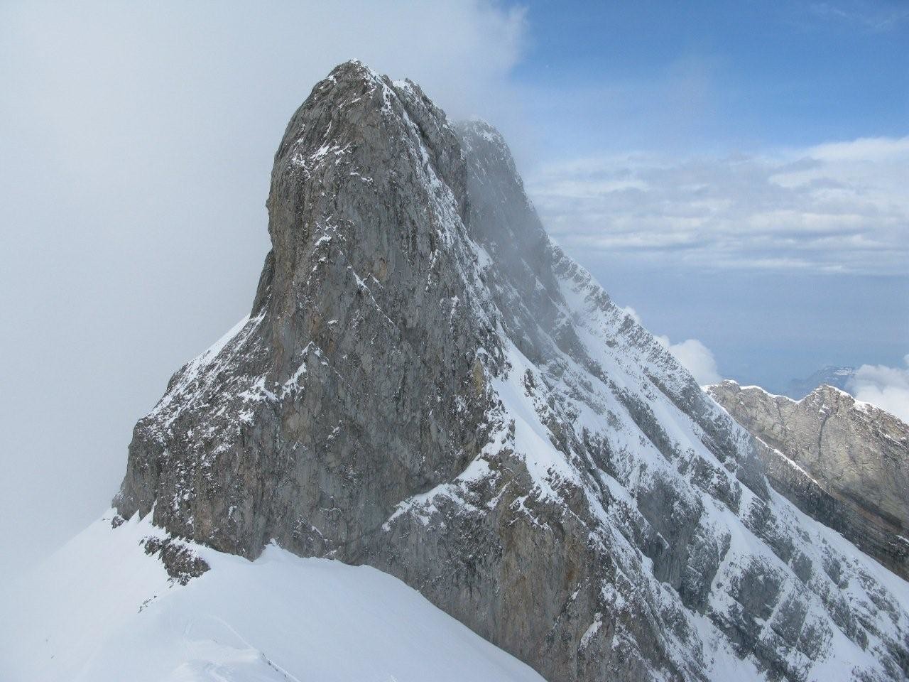 L'Aiguille de Borderan depuis la Porte des Aravis