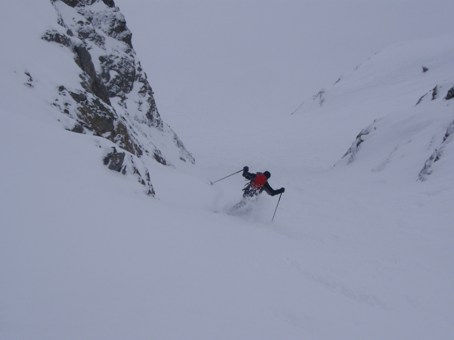 Dans la descente du 1er couloir accédant au glacier de la Floria
