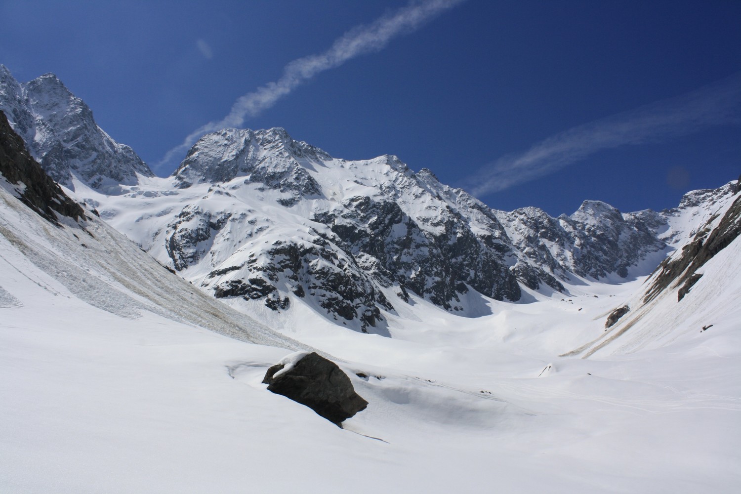 La moitié supérieure du vallon du Chardon