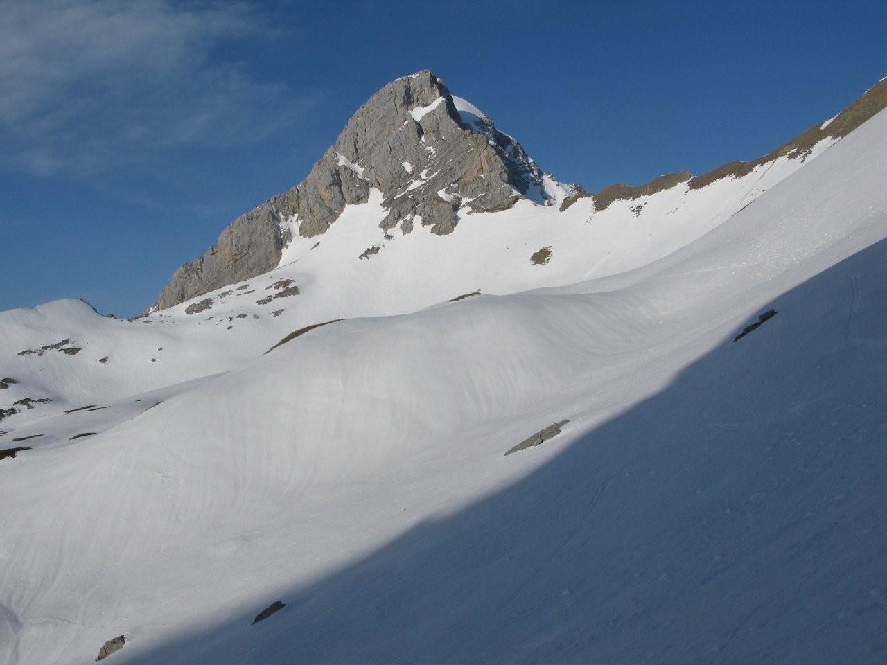 Pointe Blanche en montant à la Pointe du Midi