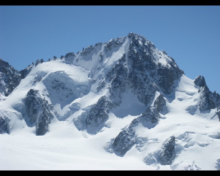 Le Chardonnet vu de la Pointe des Grands