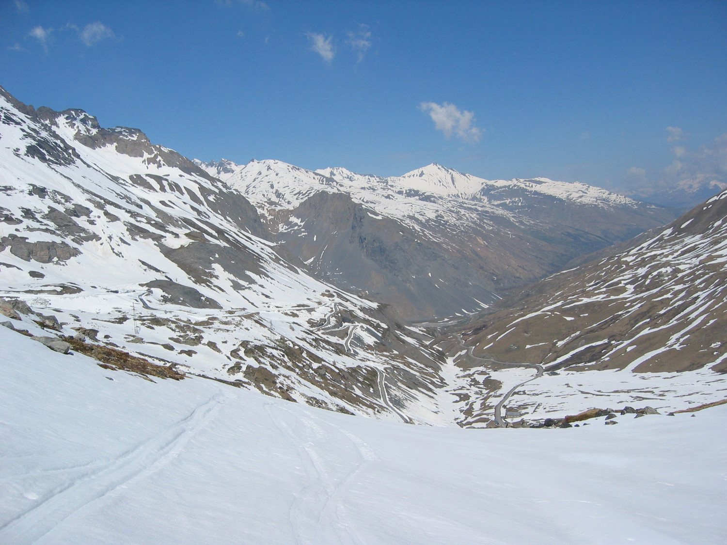 Route du Galibier: deja bien deneigée