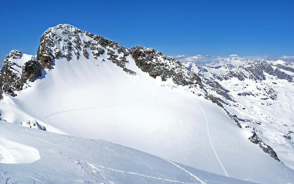 il Piz Glüschaint visto dalla Cima Sondrio