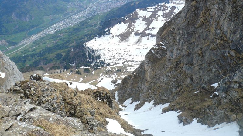 Il débouche ce couloir, partant du haut de la Combe des Nants ?