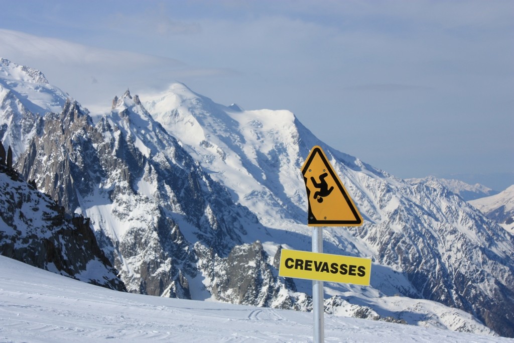 Attention Crevasse