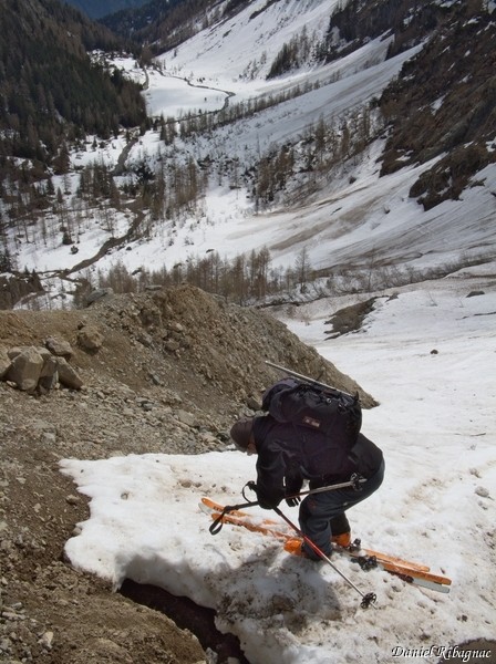 Le raccourci pour la descente