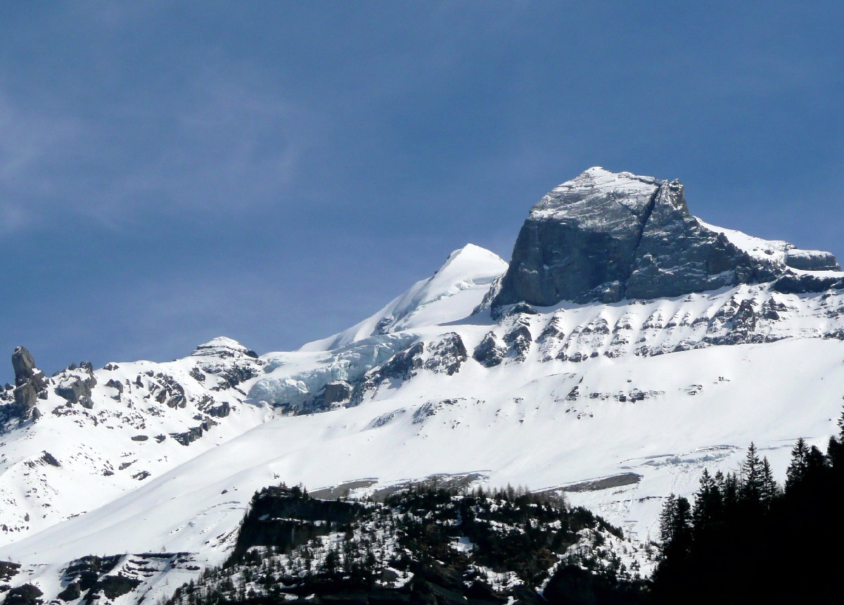 Doldenhorn vu de Kandersteg