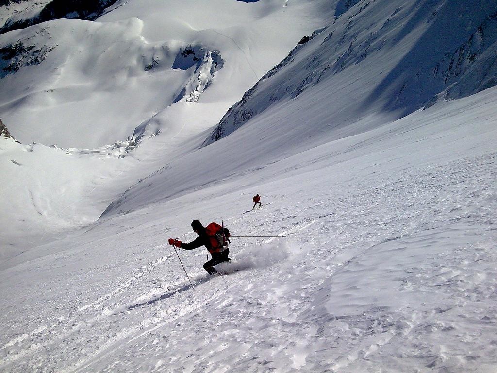 dans le grand champ de poudre