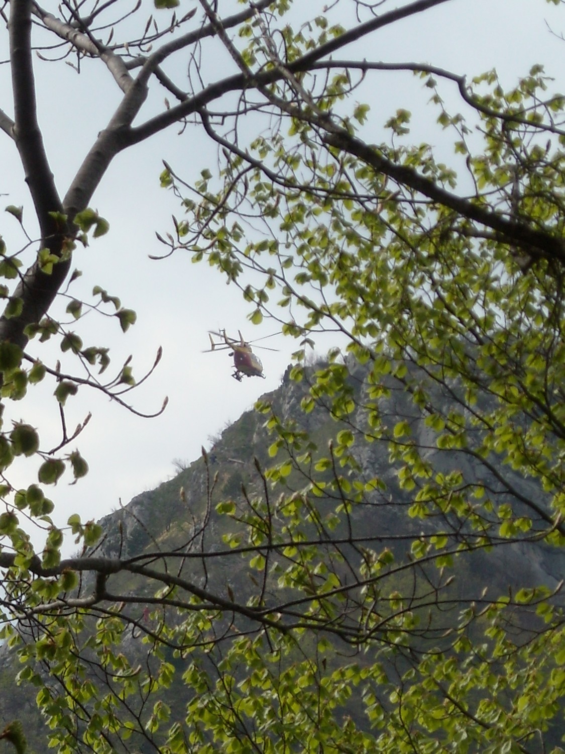 Hélico du PGHM Annecy au Veyrier