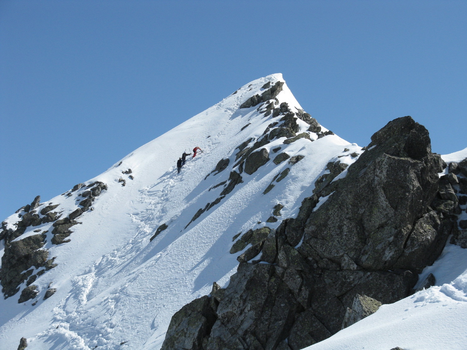 La montée au sommet